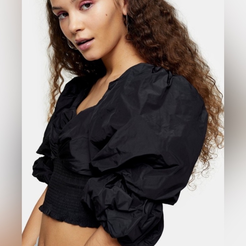 Topshop Taffeta Puff Sleeve Ruched sweetheart crop top black size small / 4